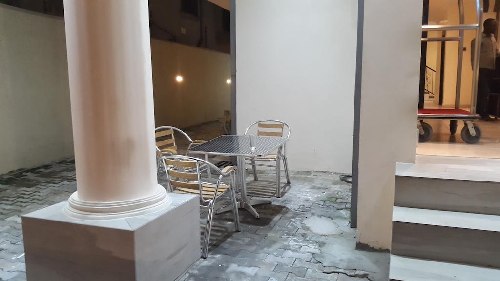 Lakeem Suites Ikoyi Lagos Bagian luar foto